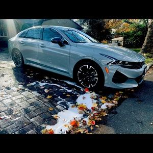 Meet your Posher, Justin